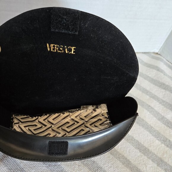 Versace sunglasses Model 2035 - Picture 9 of 10